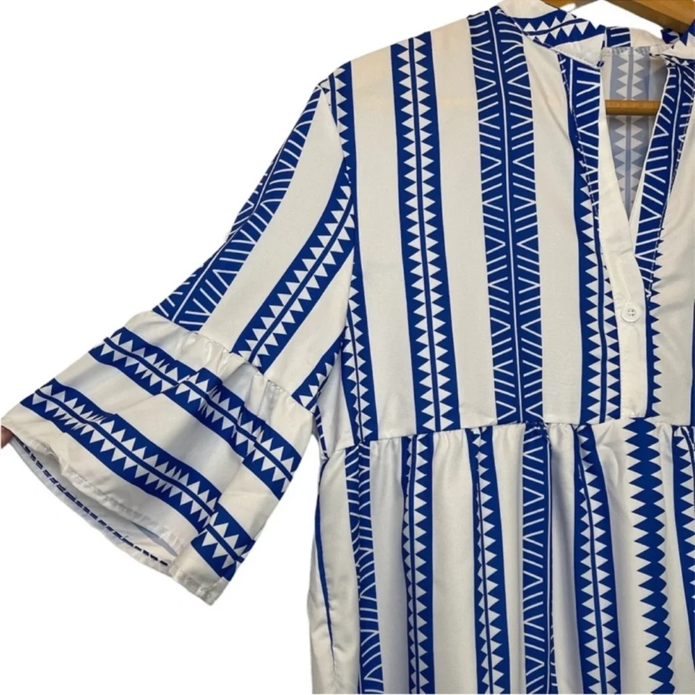 Baby Doll Mini Dress Geometric V-Neck Striped Blue & White Women’s Size Large - Picture 6 of 14
